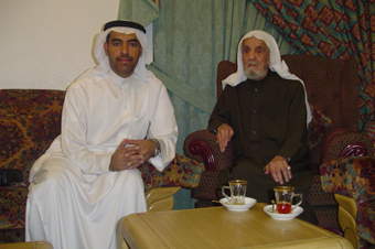 زياره خاصه بيت أية الله الشيخ حسين الخليفه قبل وفاته