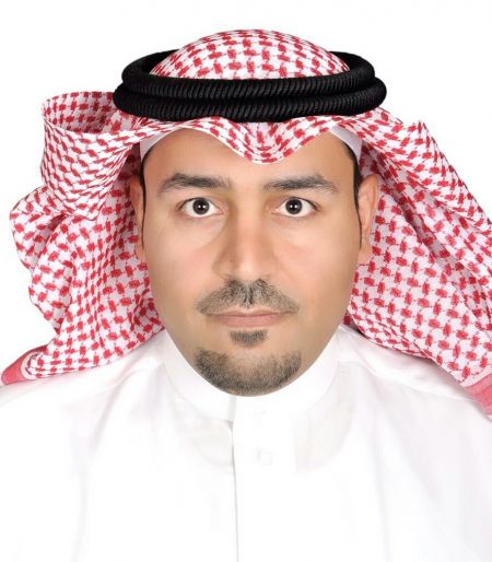 الأستاذ عيسى بوموزة